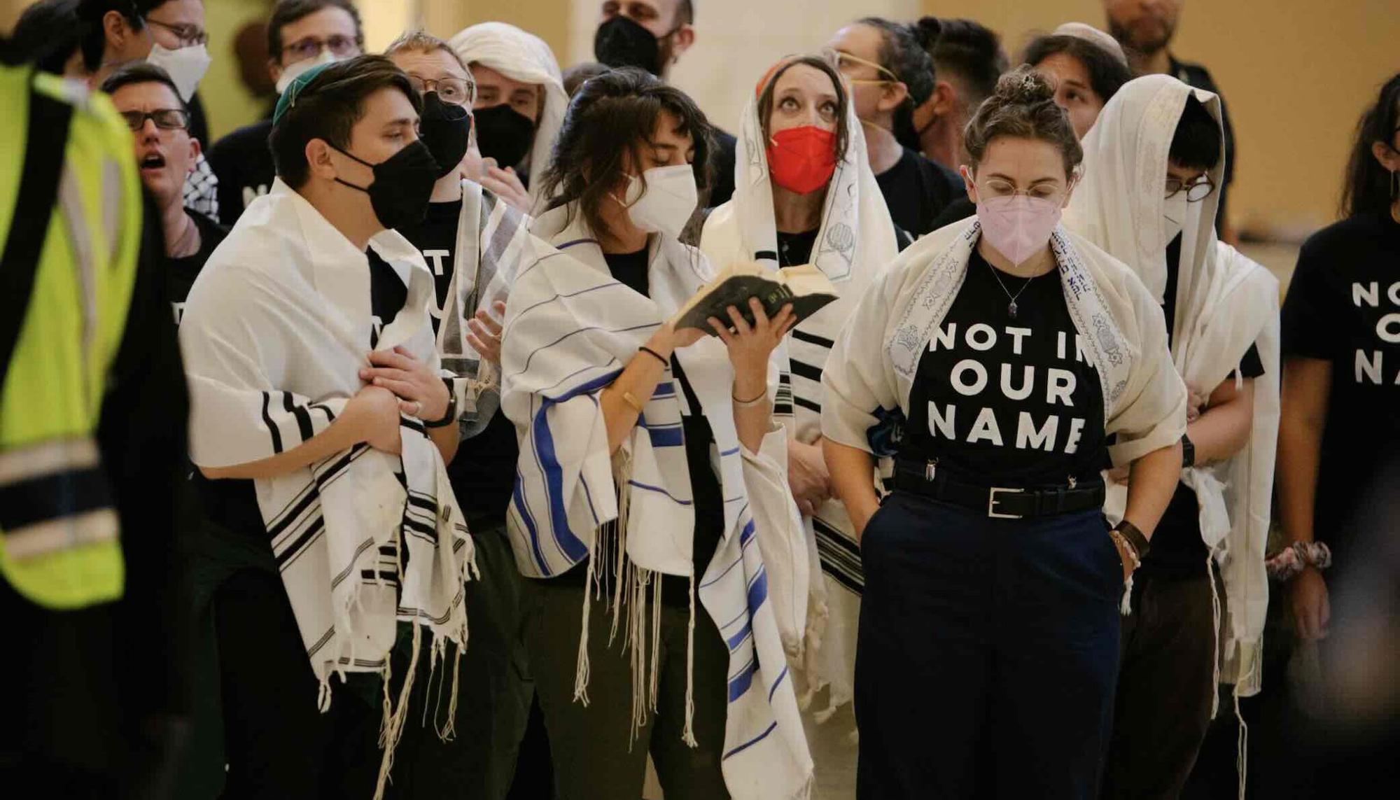 Activistas antisionistas judios